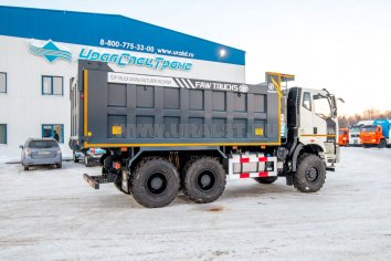 Оснащение автомобилей FAW 6x6 односкатной ошиновкой