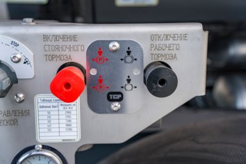 Краны управления стояночным тормозом