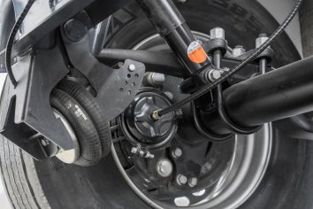 Подъемная ось