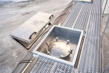 Заливная горловина