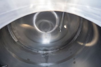 Емкость изнутри