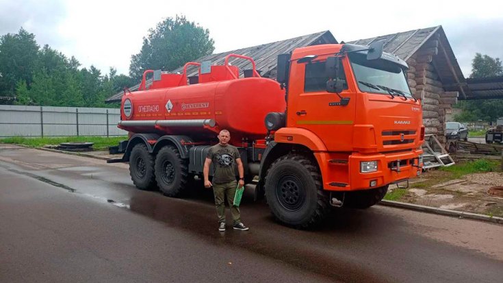 Купил автотопливозаправщик АТЗ-11-2Б УСТ 5453 Камаз 43118