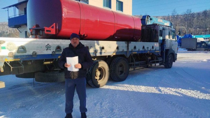 Купил цистерну с надрамником АЦПТ-10НО УСТ Урал, КАМАЗ