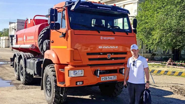 Автотопливозаправщик АТЗ-11Б Камаз 43118 ДОПОГ, УВЭОС в работе