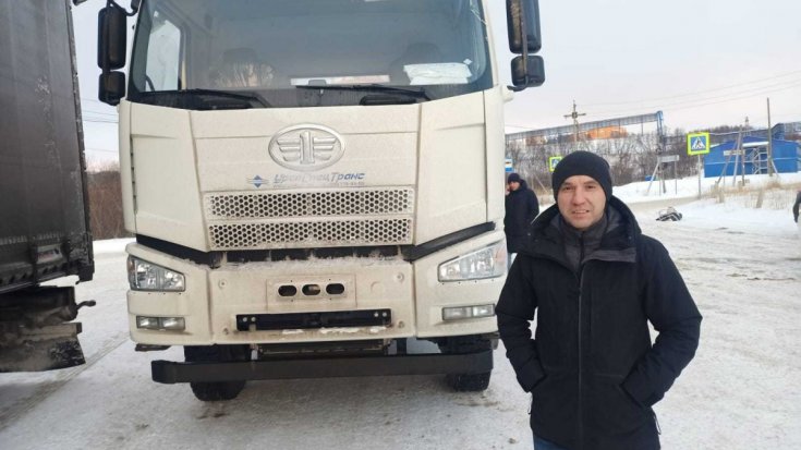 Автотопливозаправщик АТЗ 11-2Б FAW 3250 (6х6) КБ 3675 ДОПОГ в работе