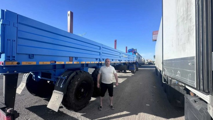 Полуприцеп бортовой ППБ 20Б-21-12К-03 в работе