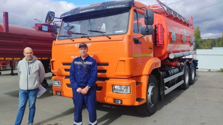 Купил автотопливозаправщик АТЗ 17-3Б УСТ 5453 Камаз 65115 ДОПОГ