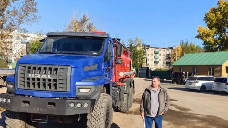 Автотопливозаправщик АТЗ-11-2Б Урал NEXT 4320-72 ДОПОГ, УВЭОС в работе