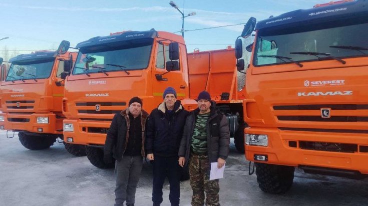 Купил тягач трубоплетевозный ТПВ УСТ 5453 Камаз 43118 (3 ед.)