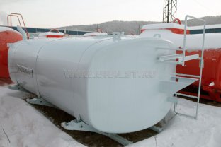 Снятые с производства навески автоцистерны для питьевой воды