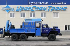 Фургон Урал с КМУ