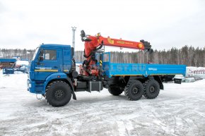Автомобиль бортовой Камаз 43118-46 с краном-манипулятором ИТ-150