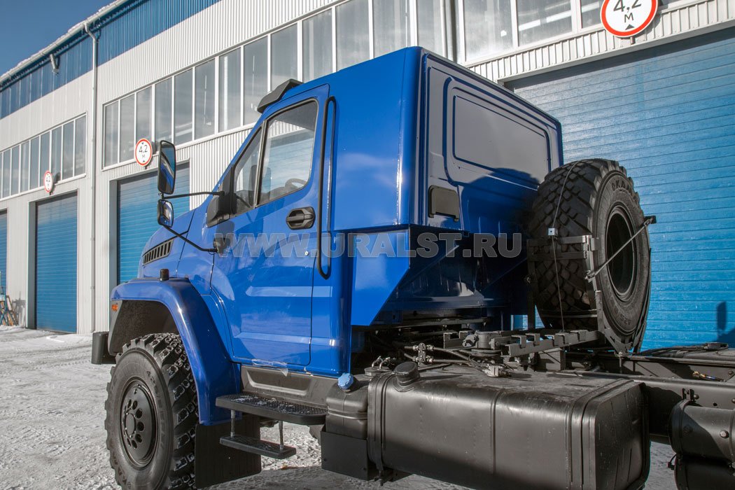 Кабина со спальным местом Урал NEXT
