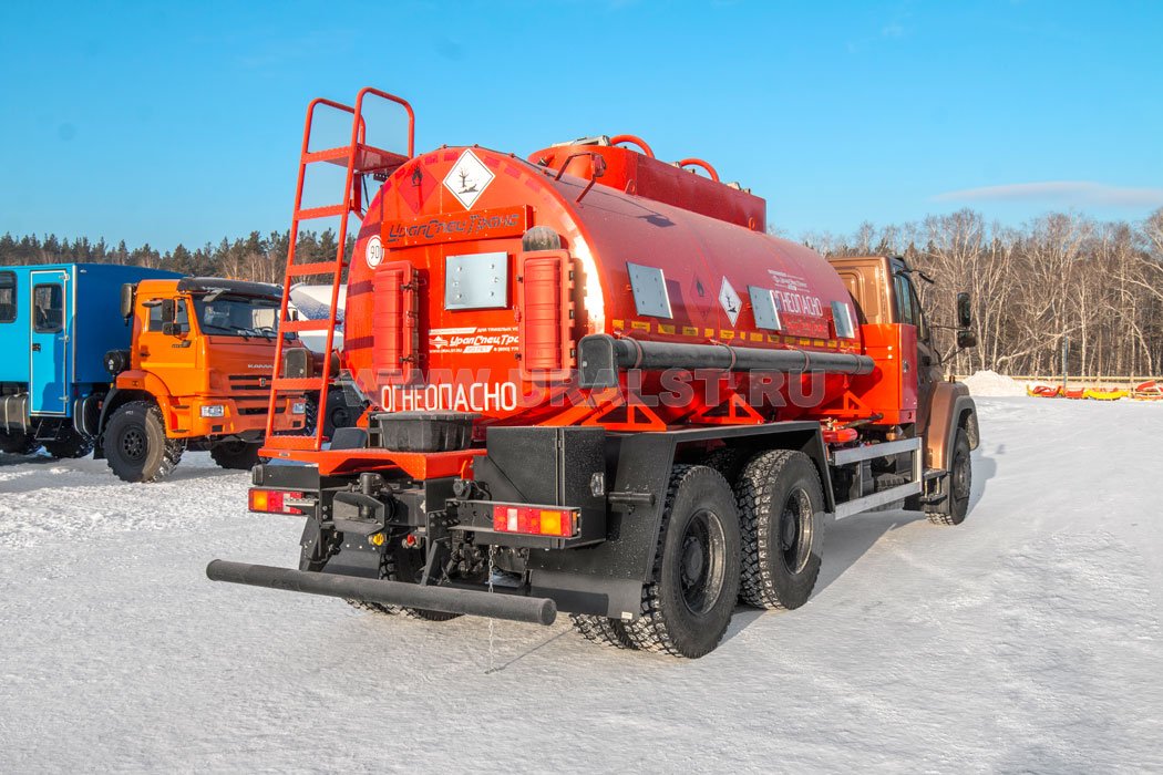 Автотопливозаправщик АТЗ-11-3 УСТ 5453 Урал 73945-01