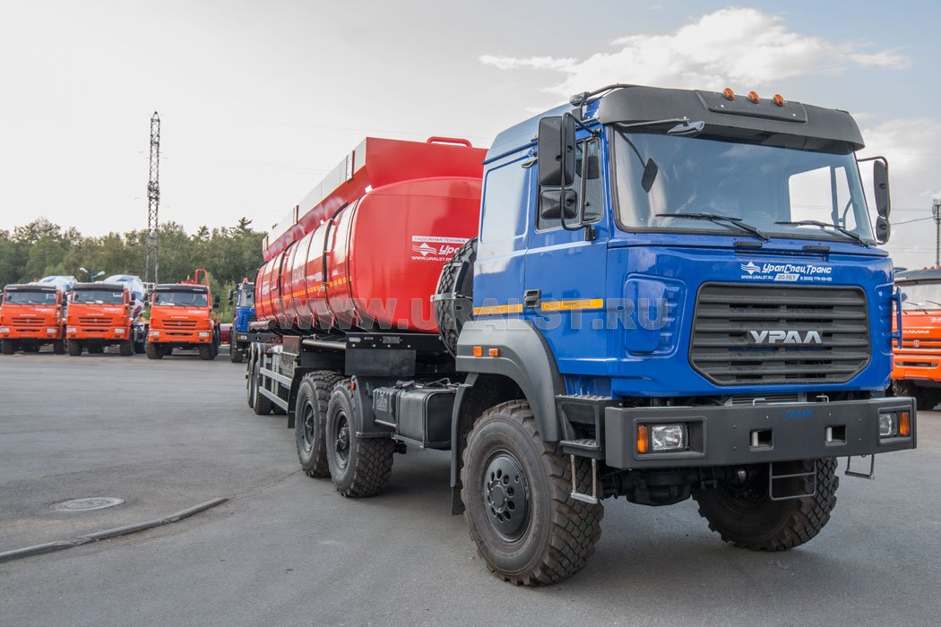 Полуприцеп цистерна ППЦ 40П-24Д-3 УСТ 9465 прямая рама 5 мм, короб, лестница