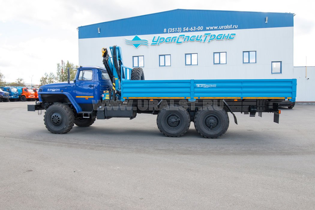 Бортовой автомобиль с КМУ ИМ-95 УСТ 5453 Урал 4320-1951-60