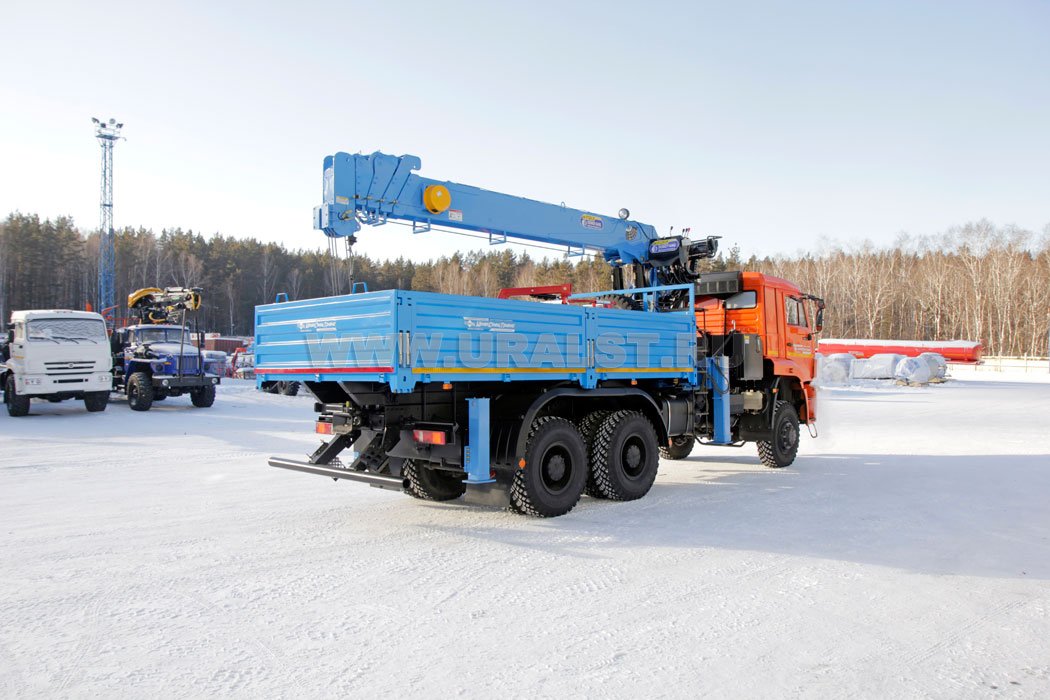 Бортовой автомобиль Камаз 65225-43 с краном-манипулятором DongYang SS2725LB