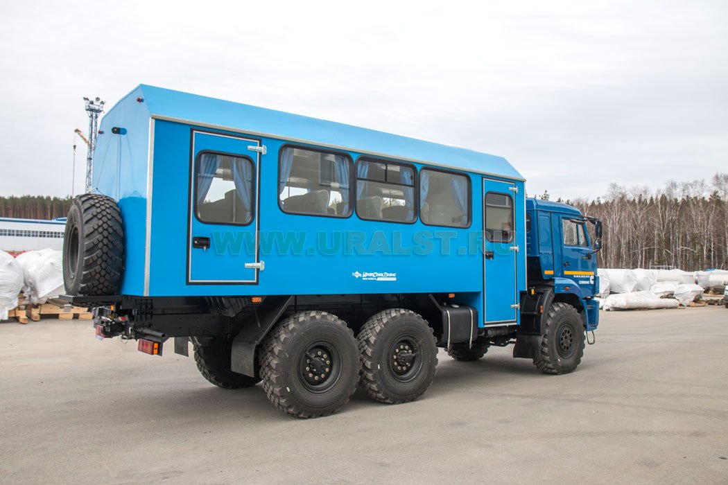 Вахтовый автобус УСТ Камаз 43118RR