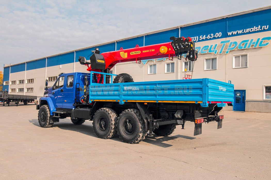 Бортовой автомобиль с КМУ ИТ 180 (тросовый) УСТ 5453 Урал 4320-6988-74Е5И06 NEXT, сдвоенная кабина