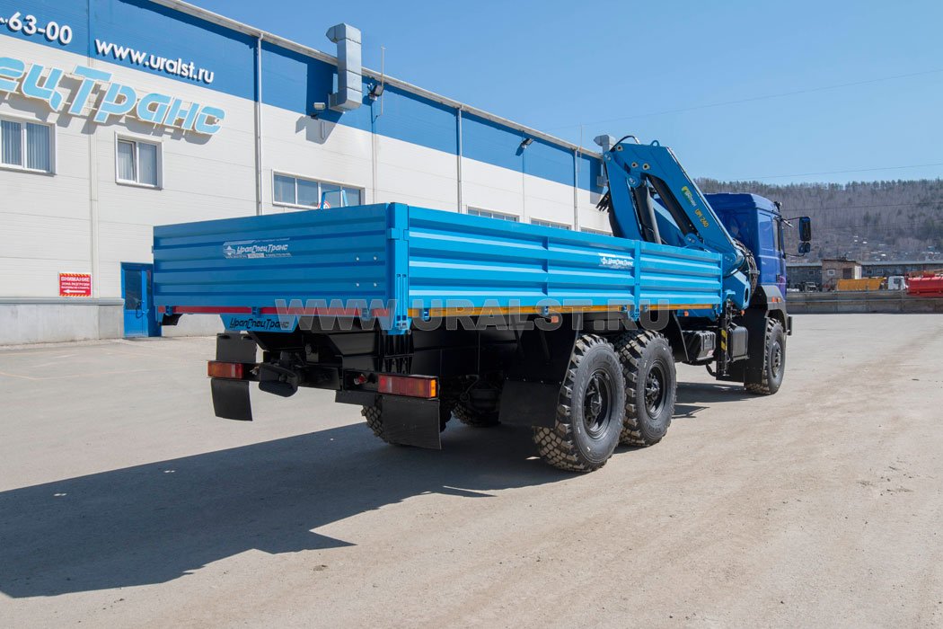 Бортовой автомобиль с КМУ ИМ-240 УСТ 5453 Урал 4320-4971-82 сп.м.