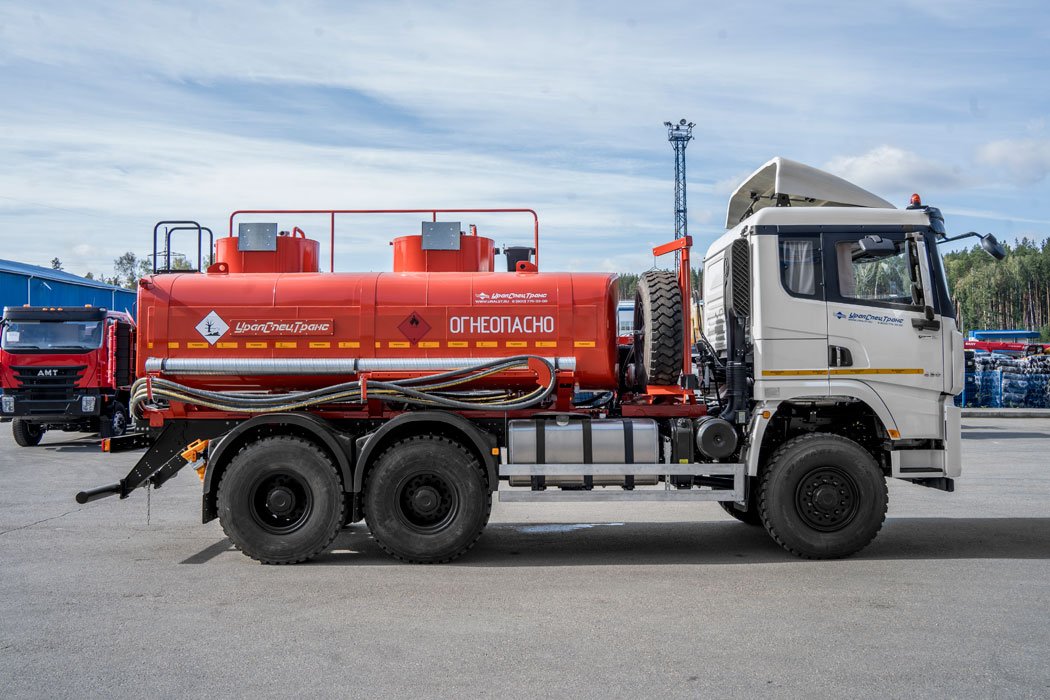 Автотопливозаправщик АТЗ-11-2Б УВТ-40, УСТ 5453 SHACMAN (ШАКМАН) SX42586V385 6х6, 315/80R22,5 КБ 3775 мм