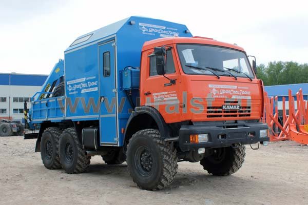 Автофургон с КМУ