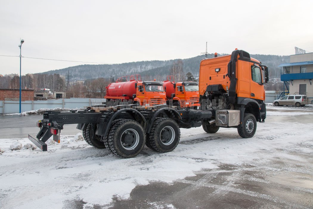 Шасси Mercedes-Benz 3345А