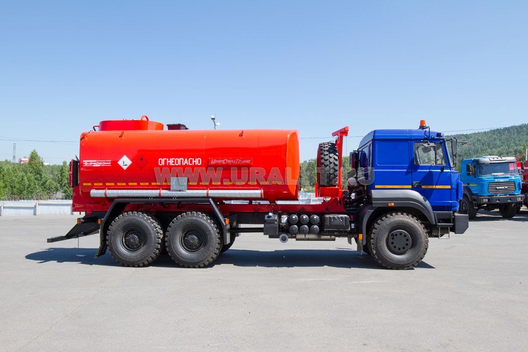 Автоцистерна для нефти АЦН-17Т УСТ 5453 Урал-63701
