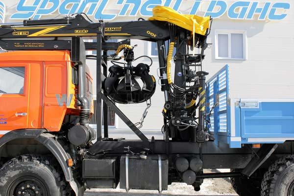 Бортовой автомобиль Камаз с ОМТ-97М