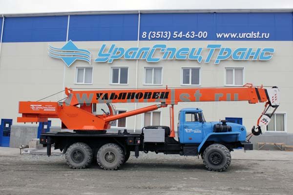 Автокран МКТ-25.5
