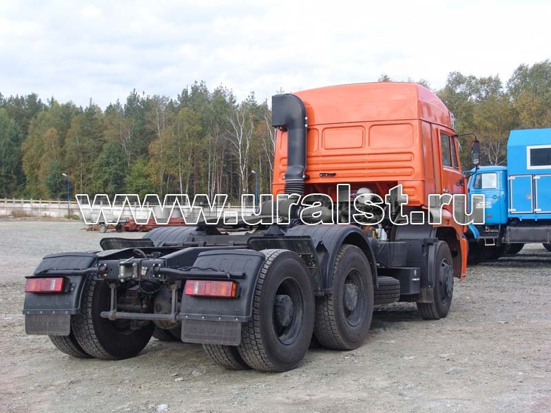 Снятый с производства Седельный тягач Камаз Камаз 6460-91030
