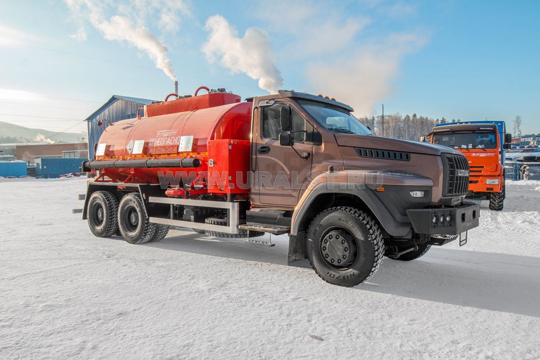 Автотопливозаправщик АТЗ-11-3 УСТ 5453 Урал 73945-01