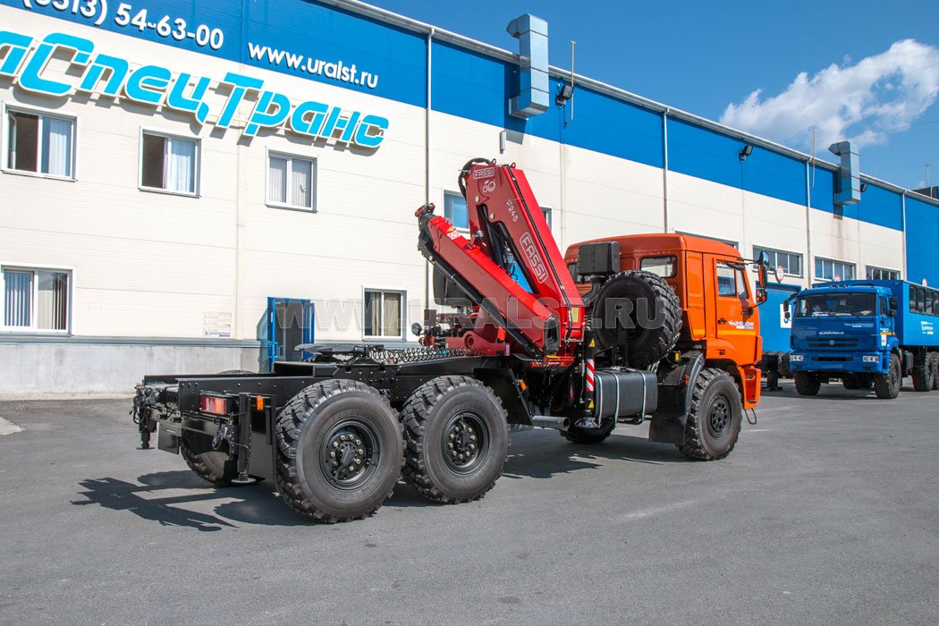 Тягач Камаз 43118-46 с Fassi F245A.0.24