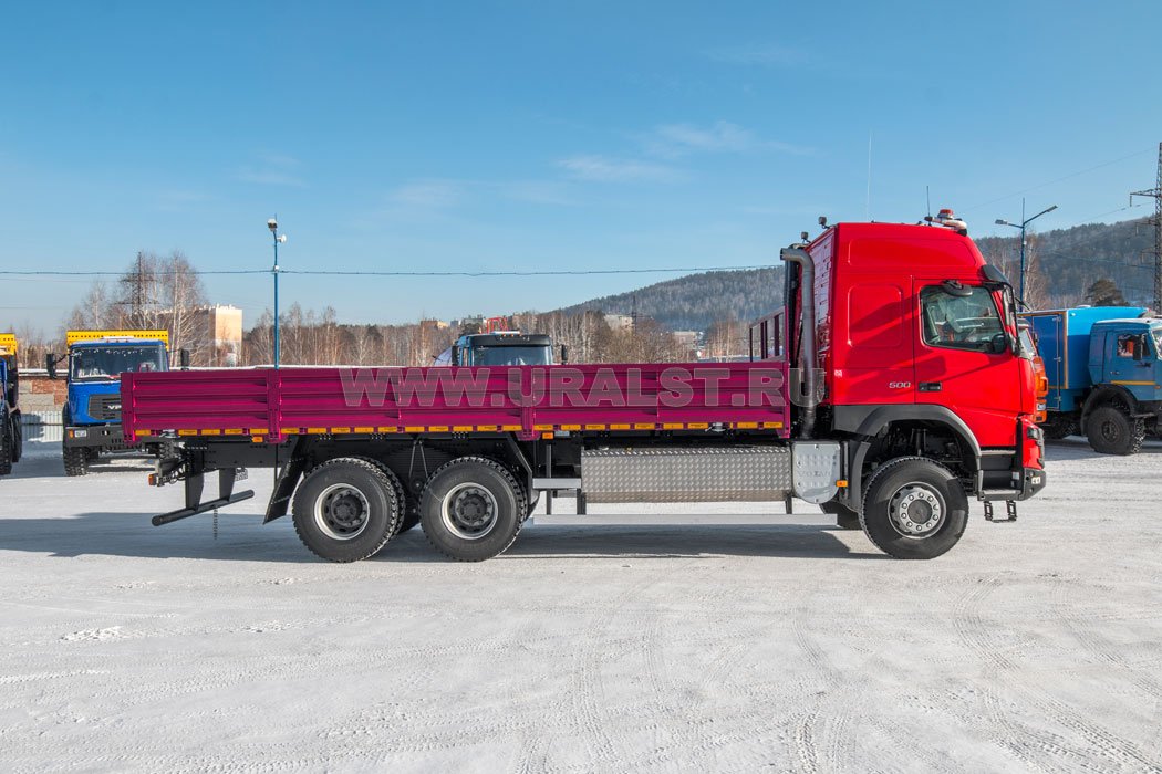 Автомобиль бортовой Контейнеровоз Volvo FM 6x6 