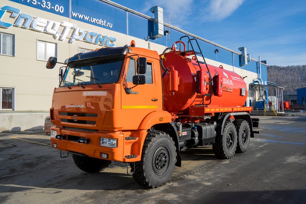 Автоцистерна вакуумная нефтепромысловая АКН-10Т КО УСТ 5453 Камаз 43118, термос, доработка ДОПОГ