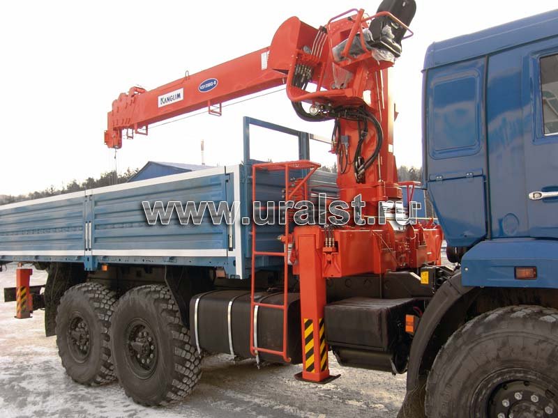 Бортовой автомобиль Камаз 43118-46 с КМУ Канглим KS1256G-II