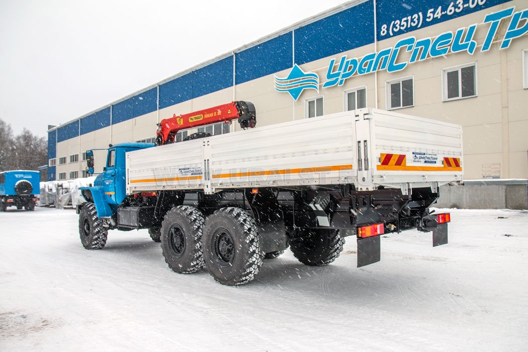 Автомобиль бортовой Урал 4320-60М с КМУ ИТ-80