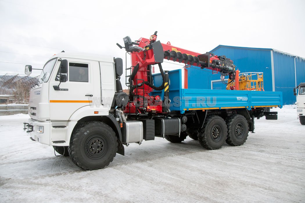 Автомобиль бортовой Камаз 43118-50 с КМУ ИТ-200