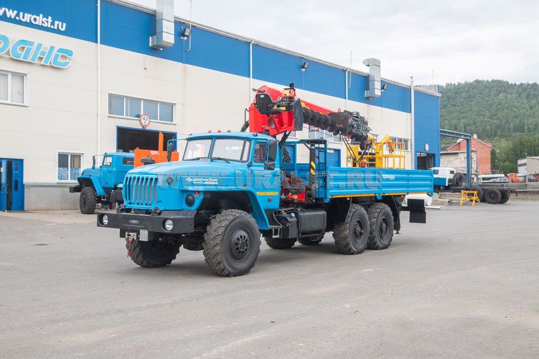 Бортовой с КМУ ИТ-200 (тросовый, люлька, бур) УСТ 5453 Урал 4320-60Е5