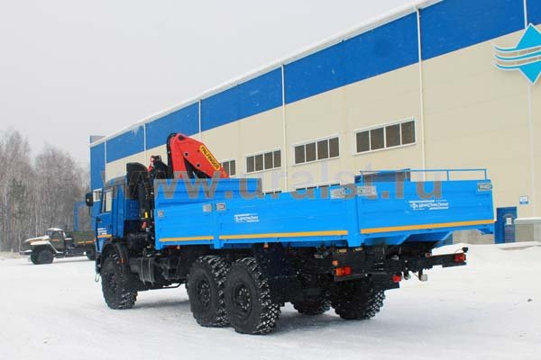 Бортовой автомобиль с КМУ Palfinger PK-23500А