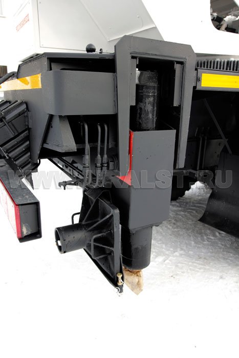 Опоры автокрана Челябинец КС-45721