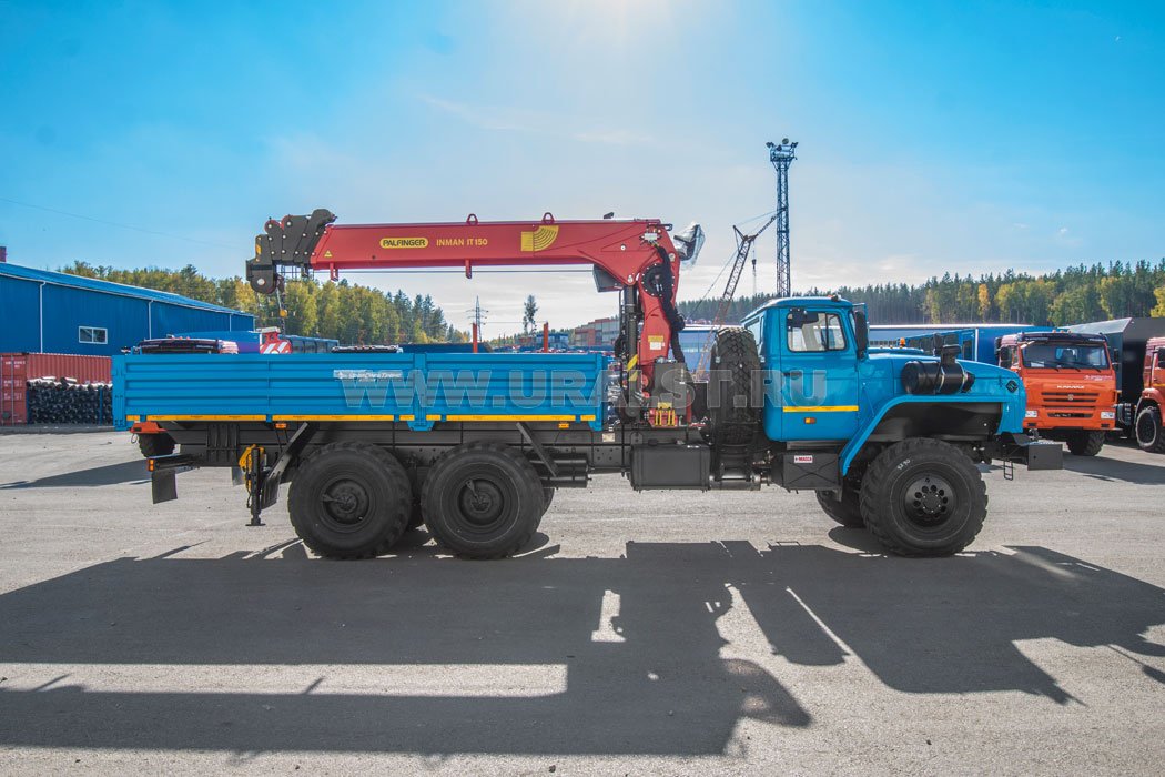 Автомобиль бортовой с КМУ ИТ-150 (тросовый) УСТ 54532Е Урал 4320-60Е5
