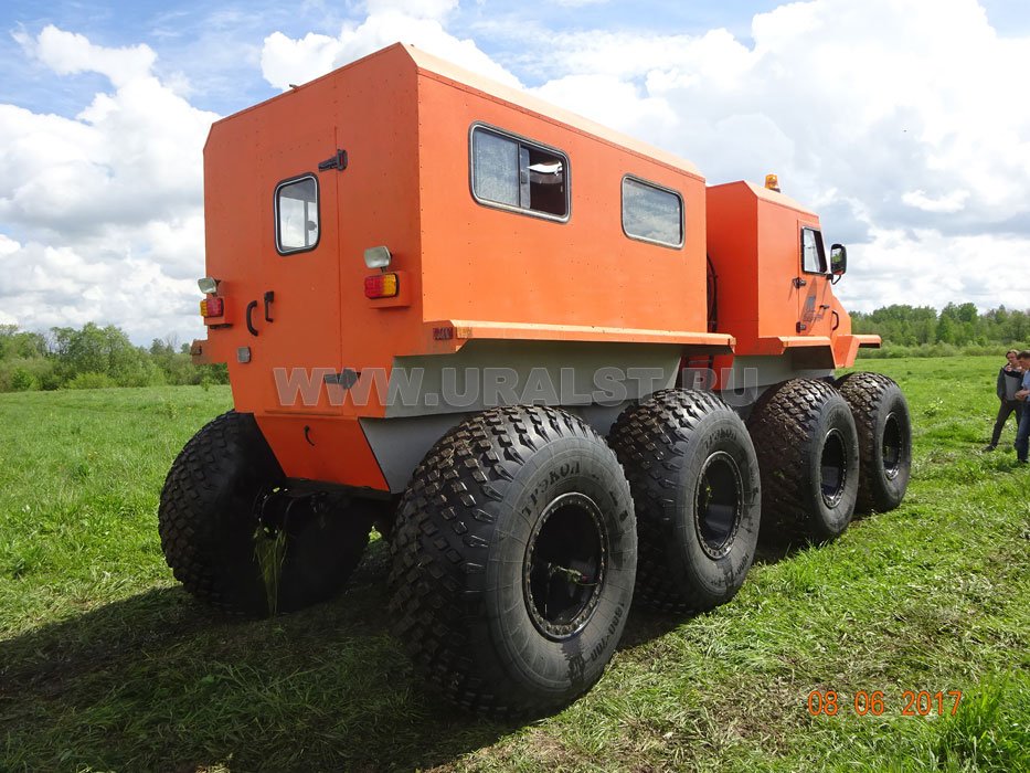 Снегоболотоход БОРЕЙ-3301
