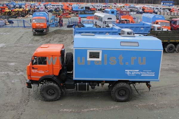 Грузопассажирский автомобиль