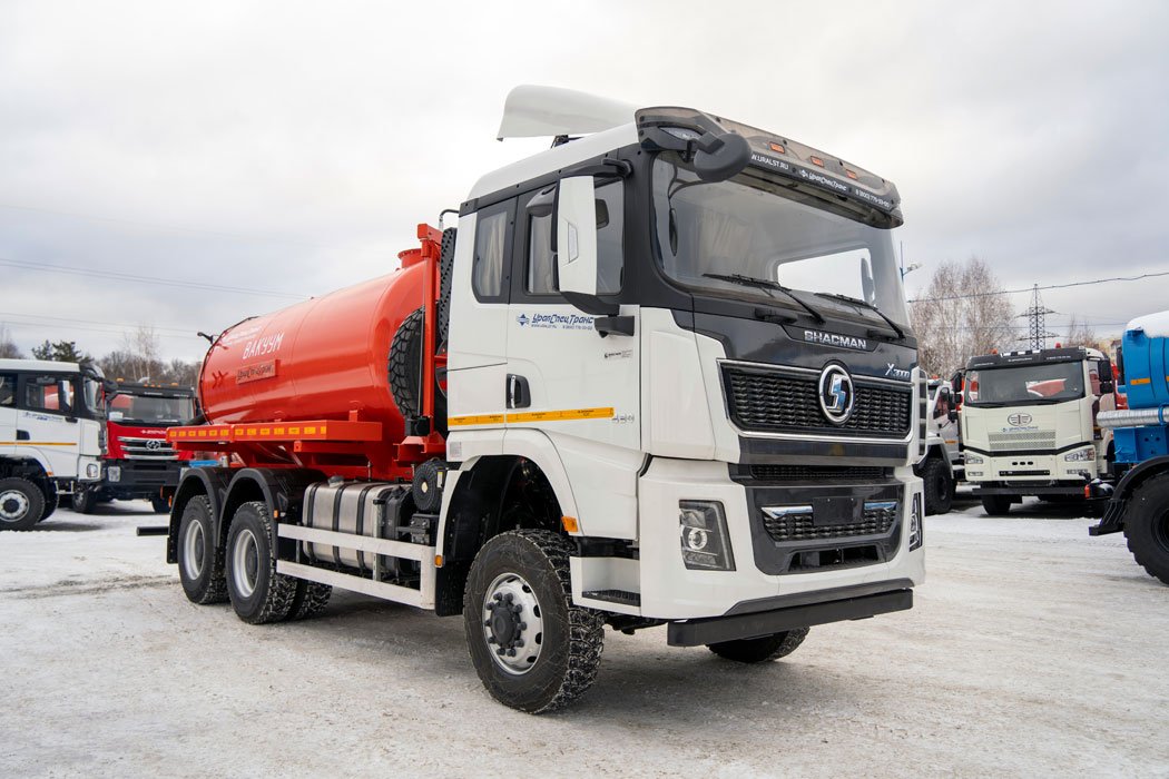 МВ-10 КО-505 УСТ 5453 SHACMAN SX42586V385 6х6, шины 315/80 R22.5, ревизионный люк КБ 3775 мм