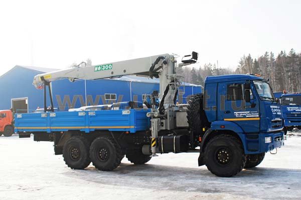 Бортовой автомобиль с КМУ ИФ-300С