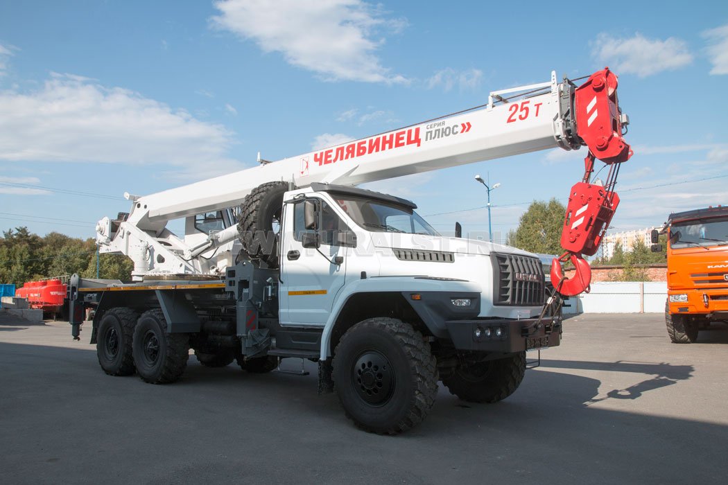 Автокран КС-55732-22