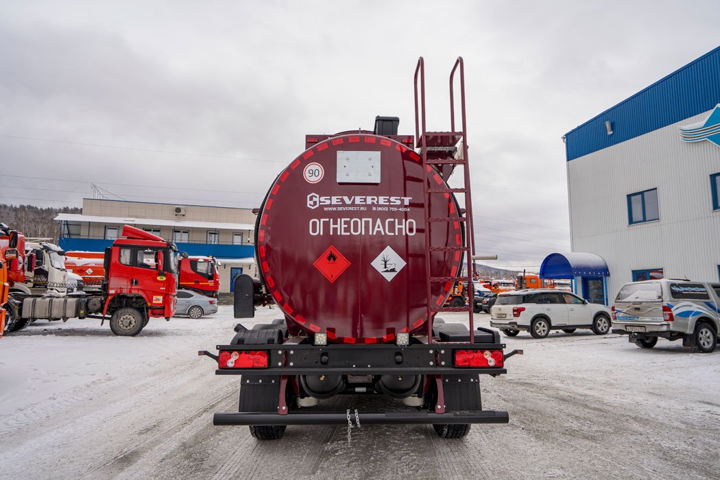 Полуприцеп-цистерна ППЦ 30К-32Л-5 SEVEREST высота ССУ 1250 мм