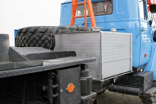 Автокран МКТ-25.5