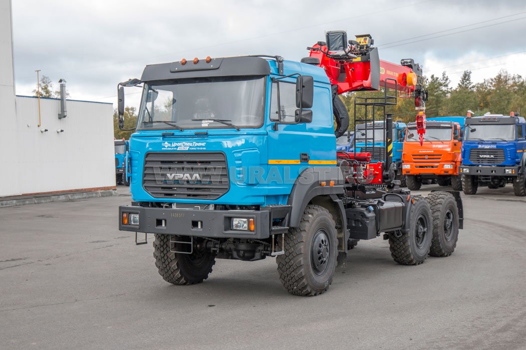 Седельный тягач с КМУ ИТ-150 (тросовый) УСТ 545354 Урал 44202-82Е5